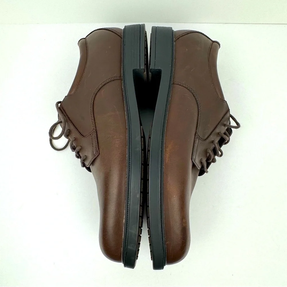 Rockport NWOT The Margin classic plain toe men's dress casual shoe. Size 11.